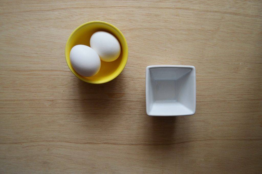 Trzy receptury na domowe maseczki na twarz (z jajka)